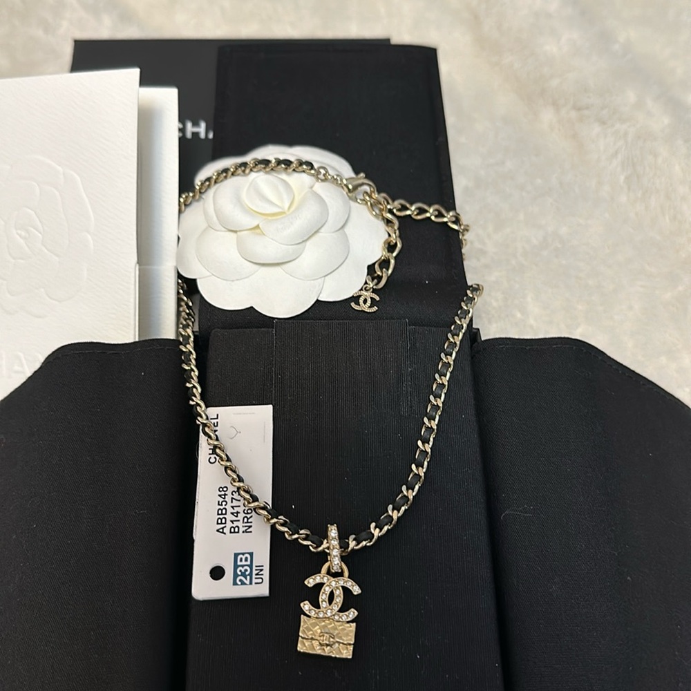 Chanel 23B necklace